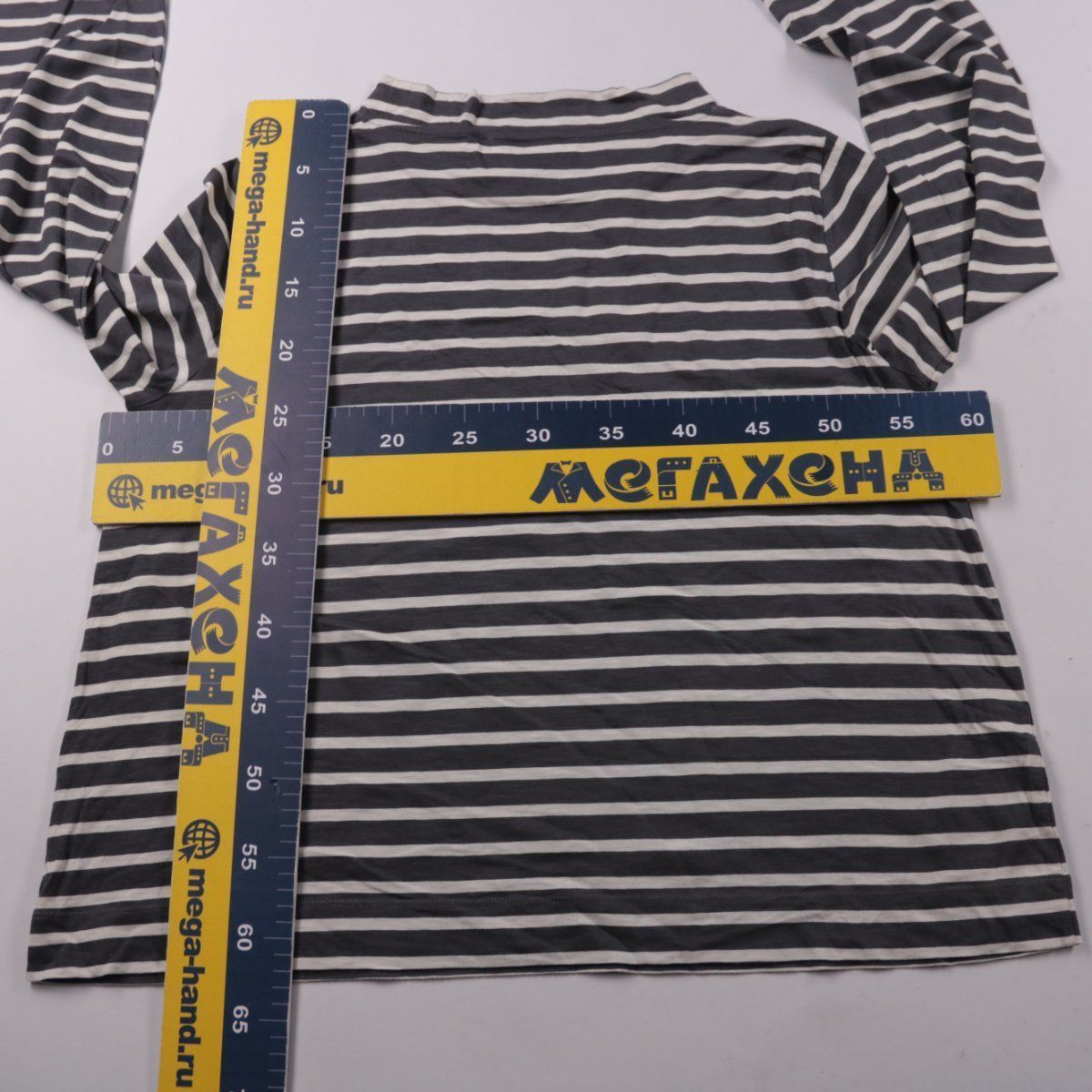 лонгслив Carolyn Donnelly