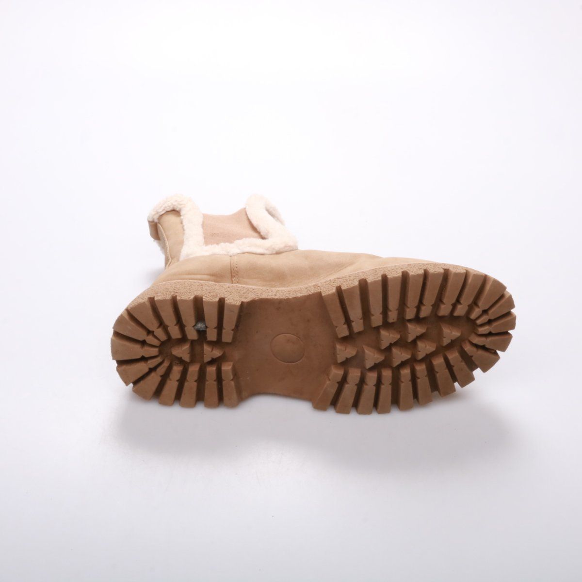 ботинки не указано