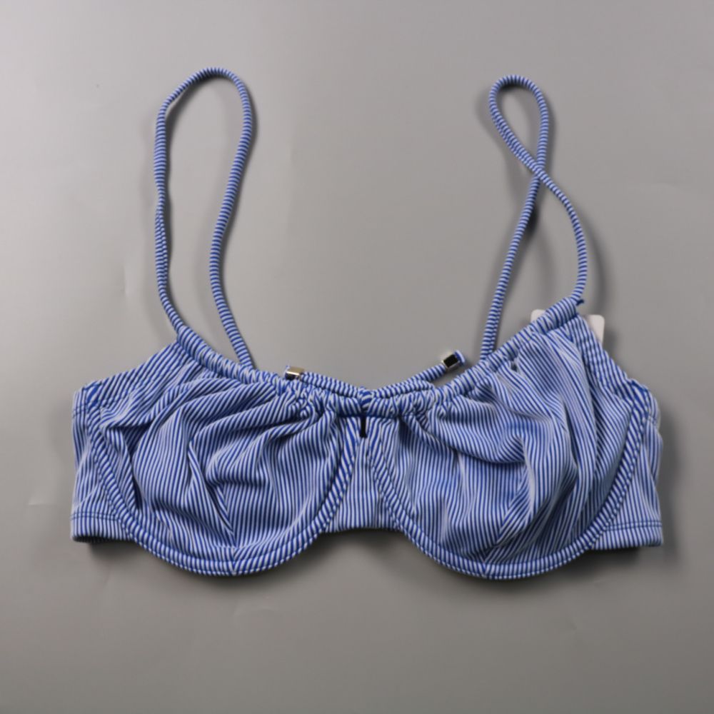 купальник Hunkemöller