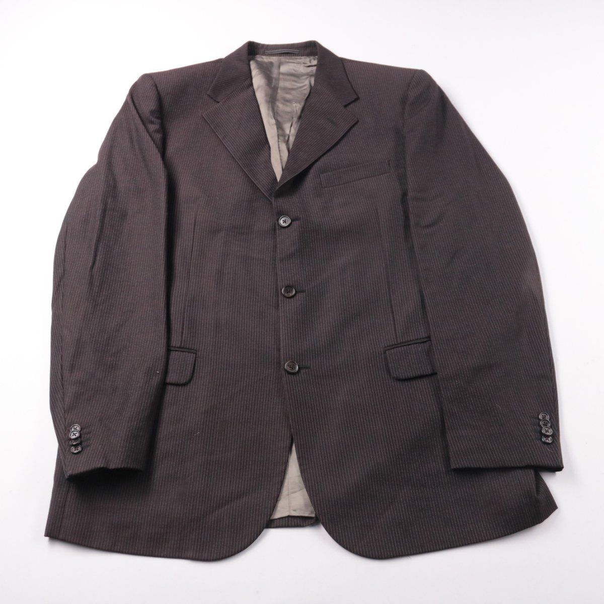 костюм не указано