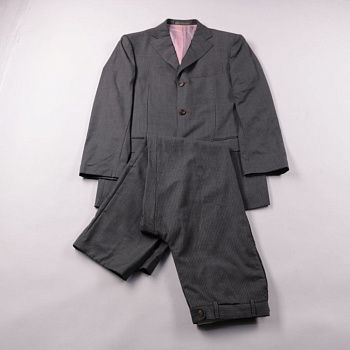 костюм не указано