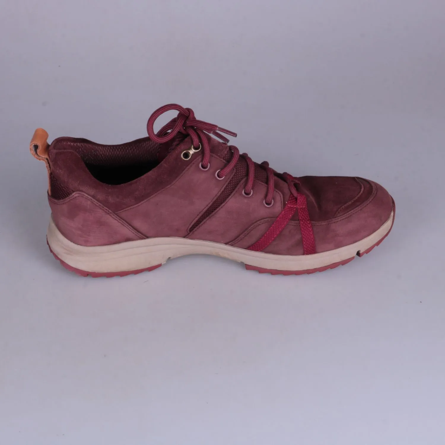 кроссовки Clarks