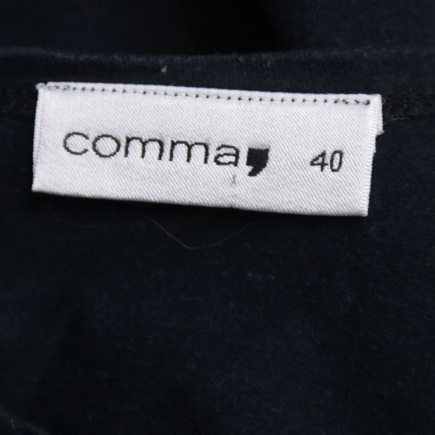 футболка Comma