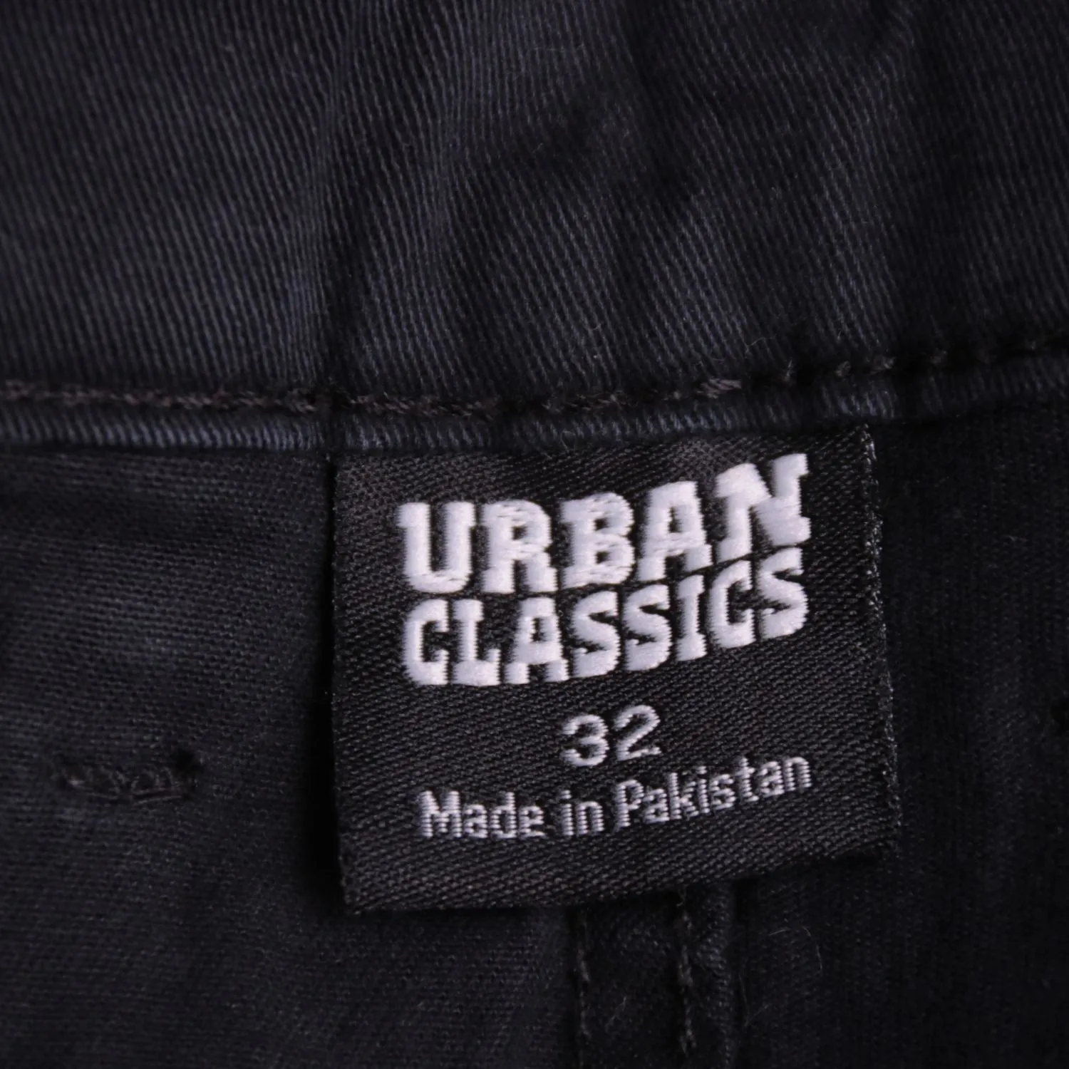 Чёрные брюки карго Urban Classics с манжетами, размер 46 (S)