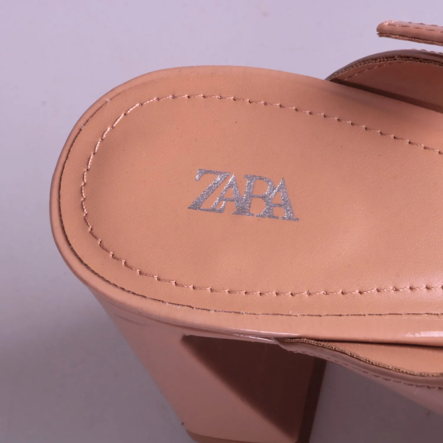 мюли Zara